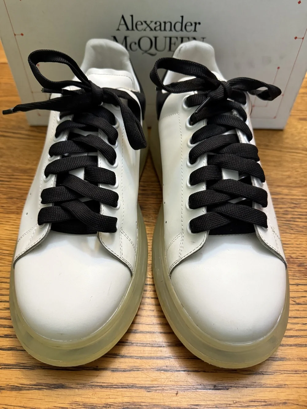 Alexander McQueen Shoes Mens Size 10 Leather Clear Sole 543312 Sneakers